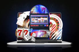 Detail fitur bonus permainan Habanero dengan simbol Wild, Scatter, dan Free Spins